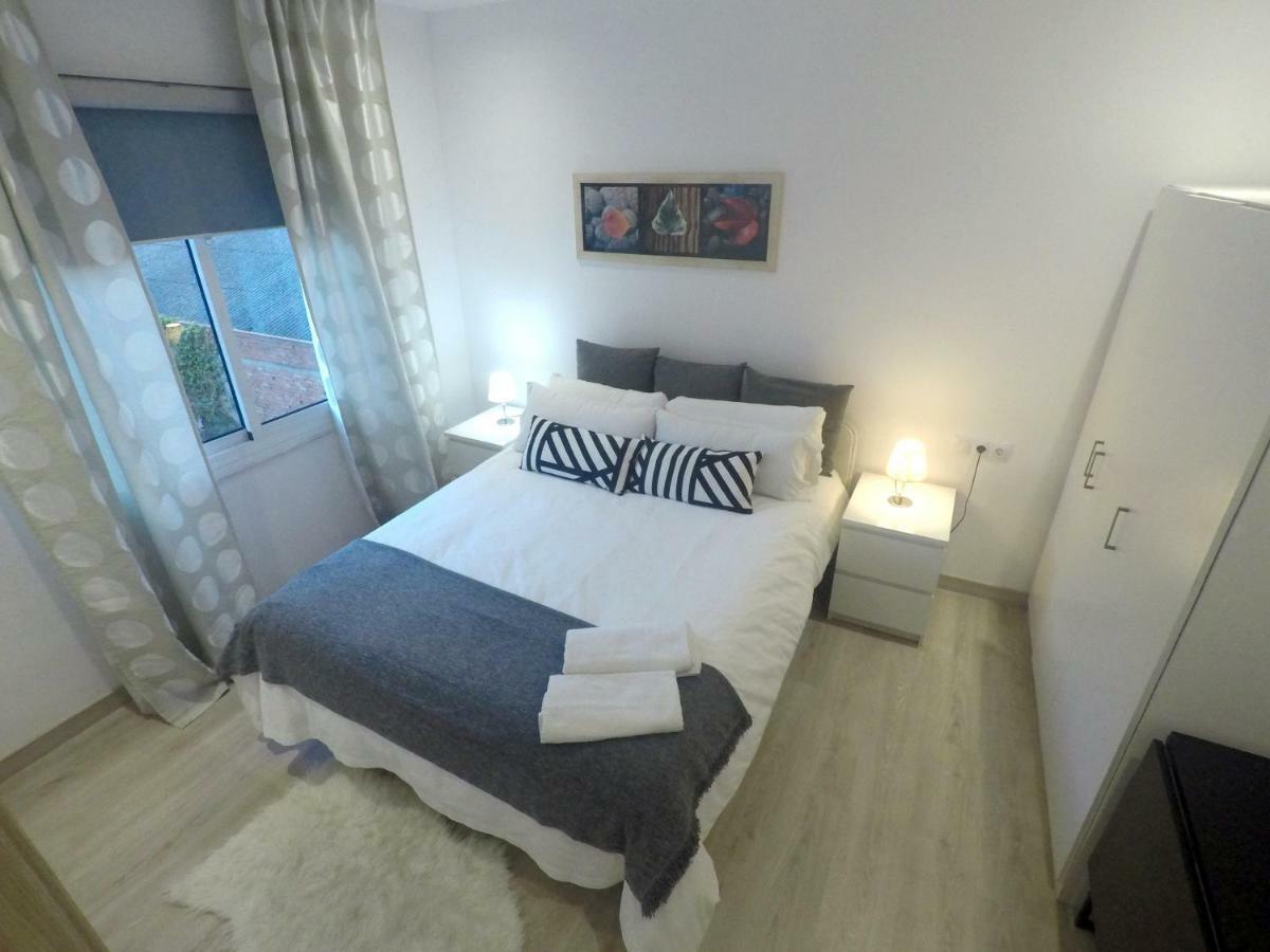Your Home - Sagrada Familia Apartment Барселона Екстер'єр фото
